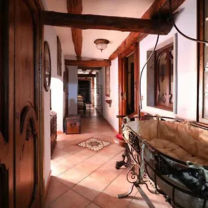 Les Jeux Sont Faits Apartament